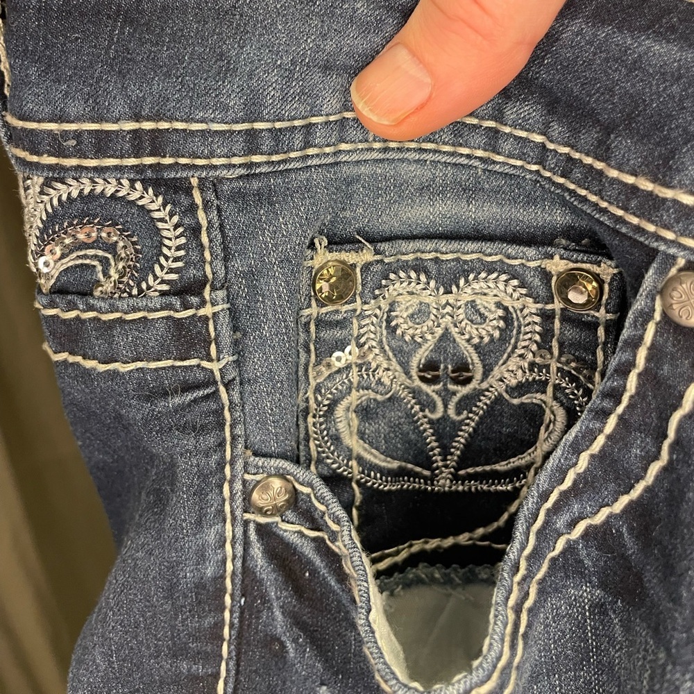 Soundgirl Vintage Y2K Dark Blue Boot Cut Jeans with Embroidered Sequin Pockets - Picture 4 of 13